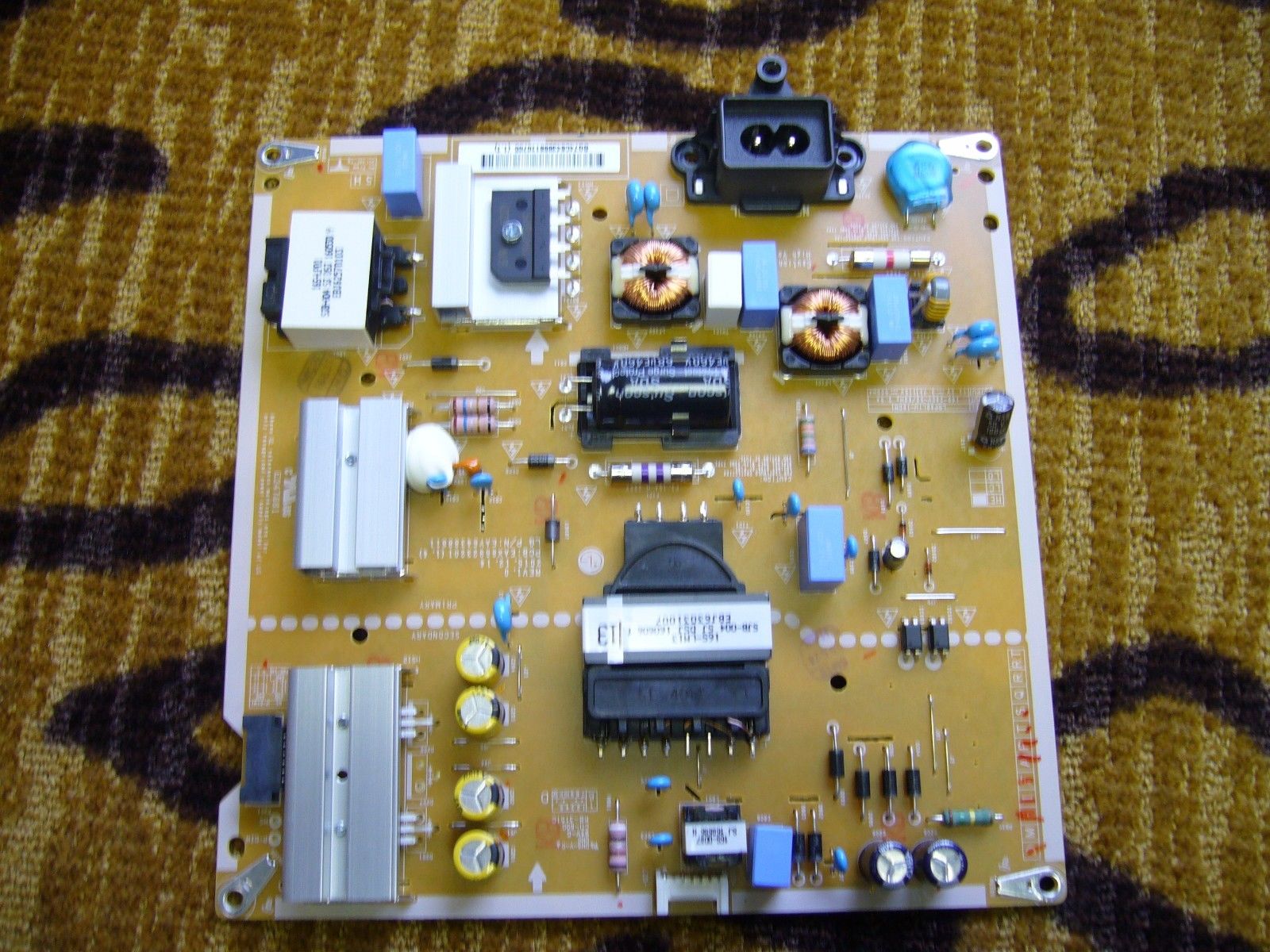 LG 49UH6100 Power Supply board P/N:EAY64388811 EAX66923201